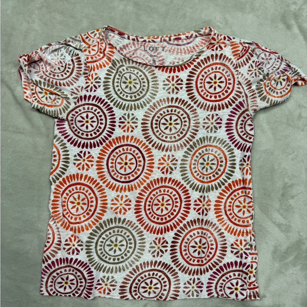 EUC LOFT Linen Size XS Multicolor Circular Pattern Top